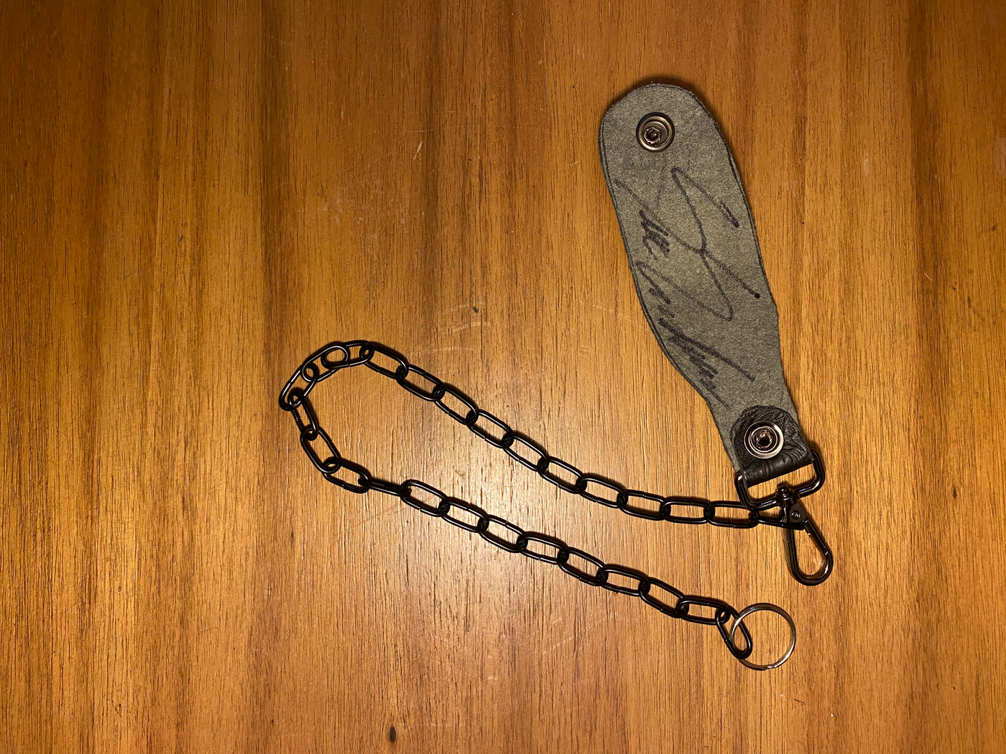 Wallet chain black with belt loop